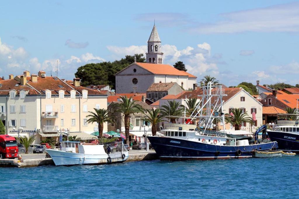 Apartmán Apartman L&A Biograd Na Moru Exteriér fotografie