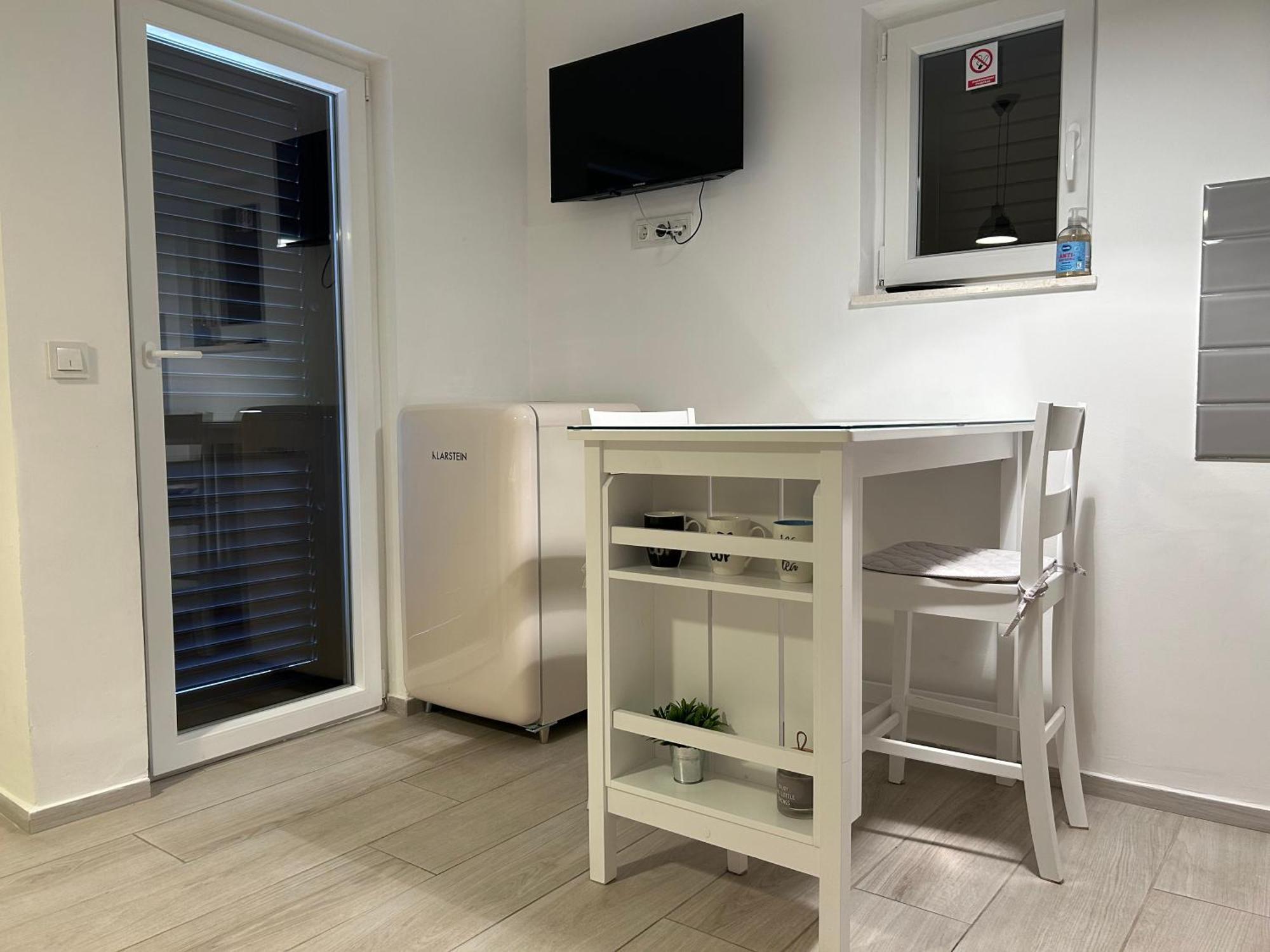 Apartmán Apartman L&A Biograd Na Moru Exteriér fotografie