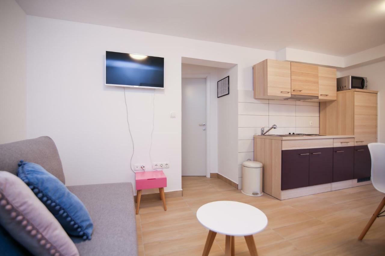 Apartmán Apartman L&A Biograd Na Moru Exteriér fotografie